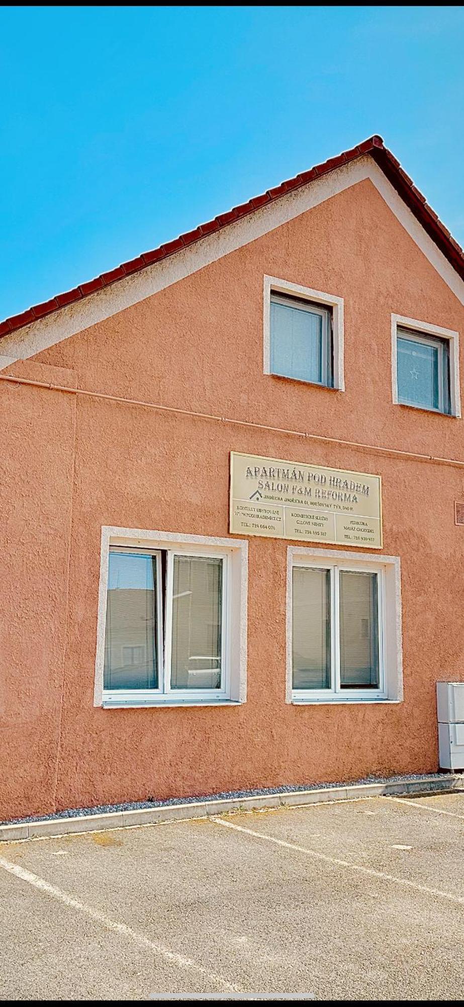 Apartman Pod Hradem Horsovsky Tyn Ngoại thất bức ảnh